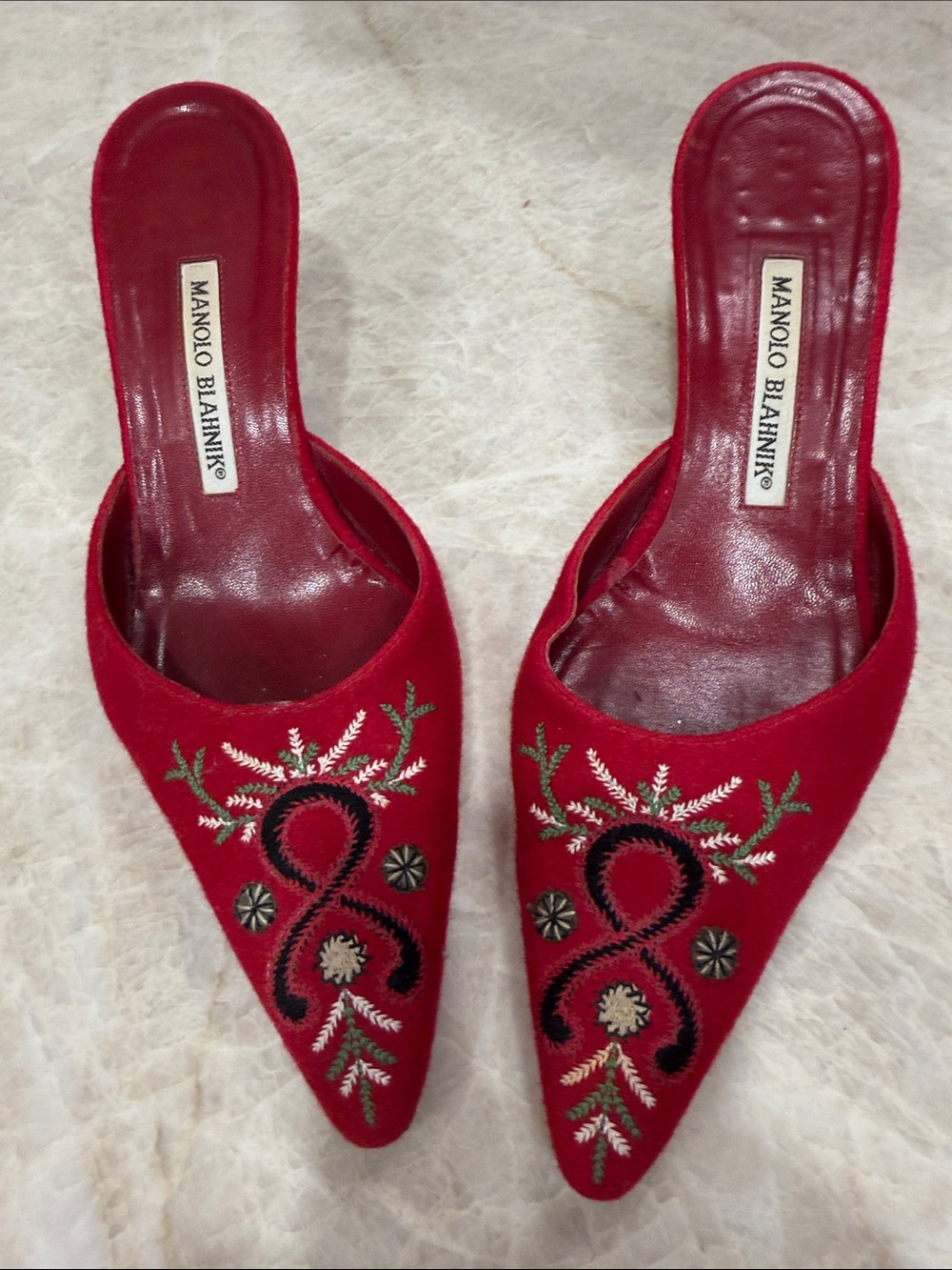 Manolo Blahnik Red wool/felt Embroidered Pointed Slip-On Mules.